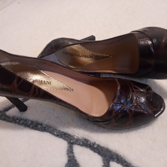 Brand new Emporio Armani heels with animal print detail - Picture 8 of 12